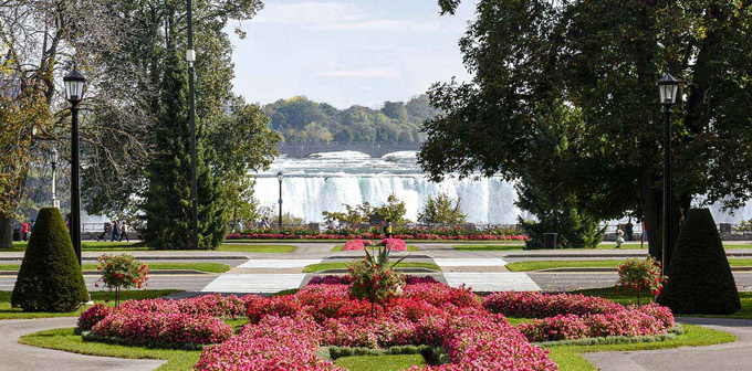 Queen Victoria Park Niagara Falls