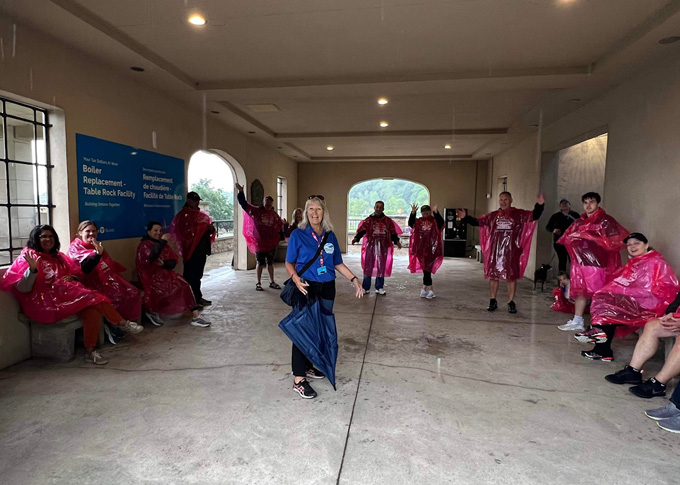 Niagara Falls tour in the rain